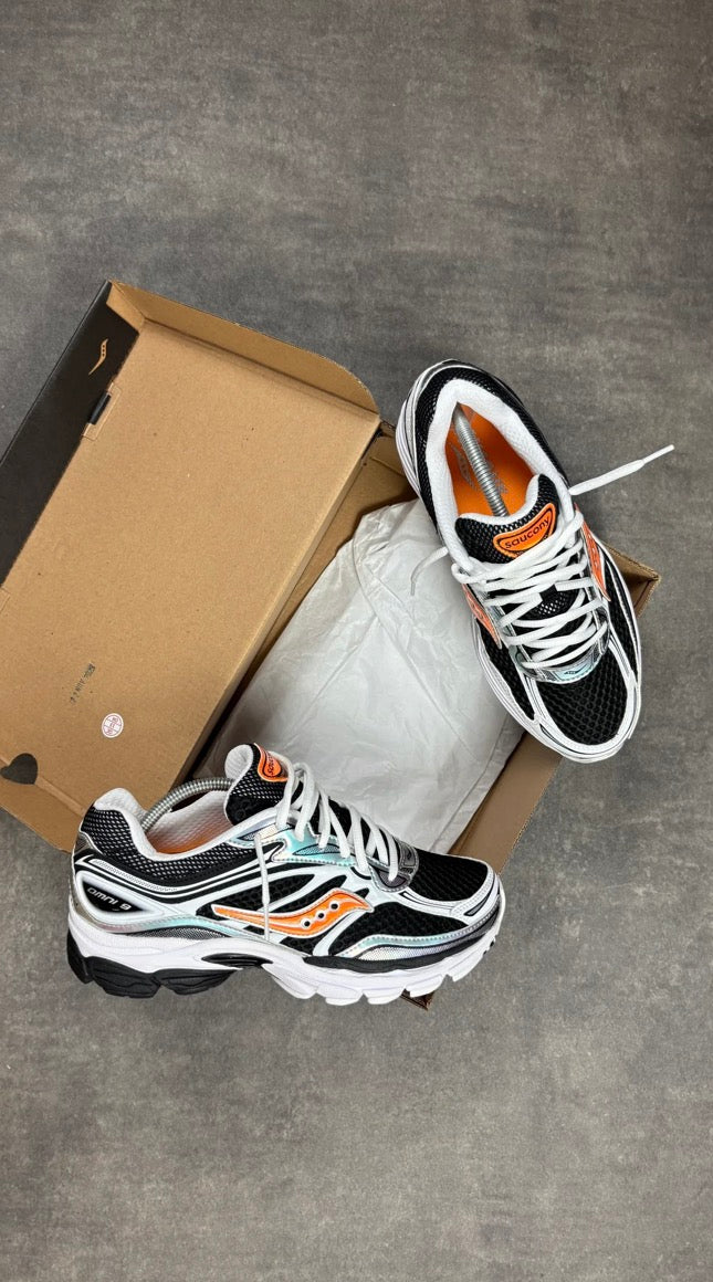SAUCONY Pro Grid 9 Black Orange