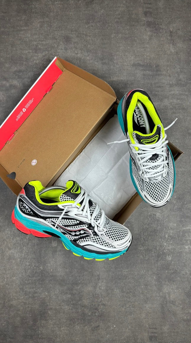 SAUCONY Pro Grid Omni 9 Mutant